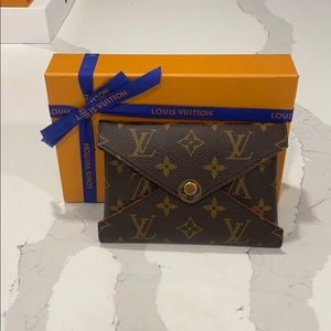 Authentic Louis Vuitton Medium kirigami pochette